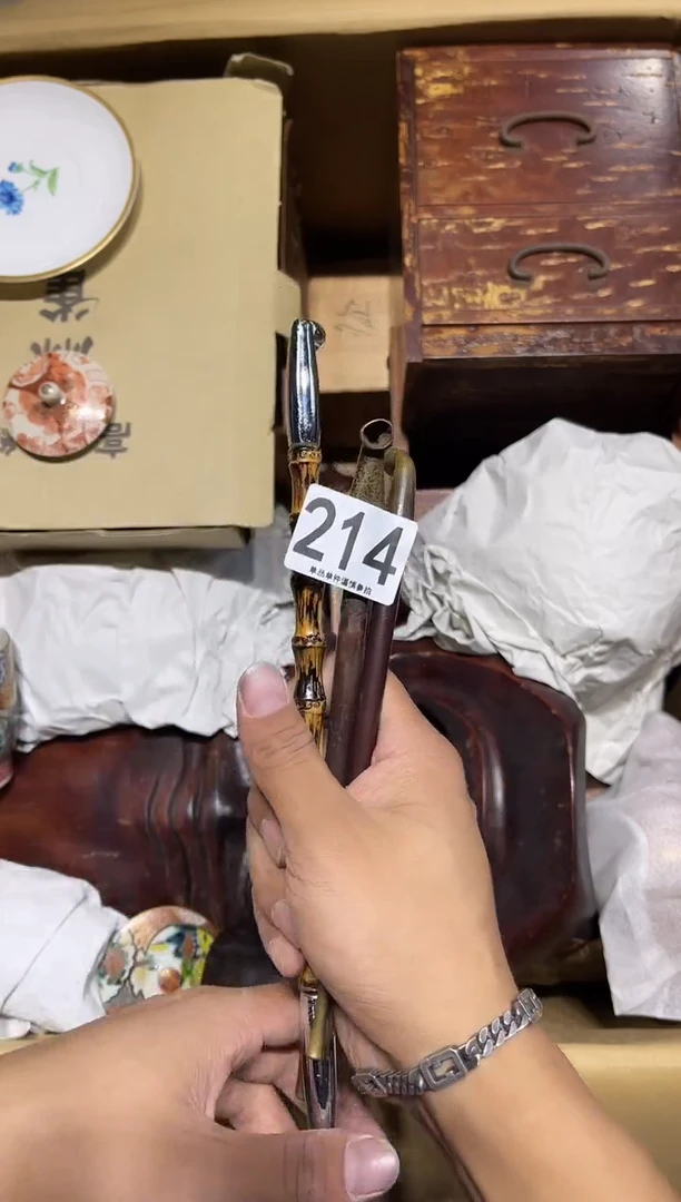 瓷片再**限214......