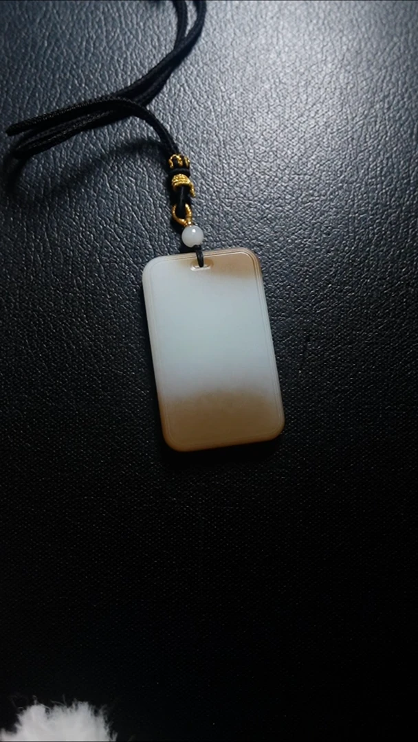 颈饰未镶嵌和田玉无事牌