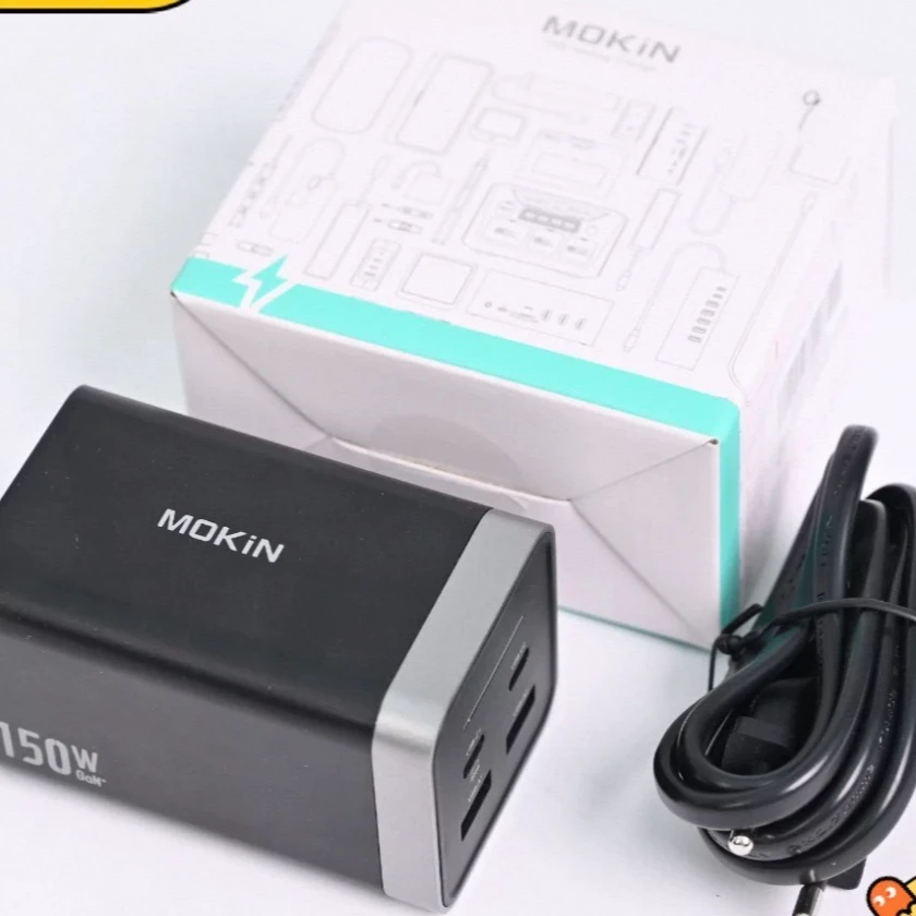 准新品  MOKIN150W氨化镓充电器四口2C+2A适用笔记本多设备100W