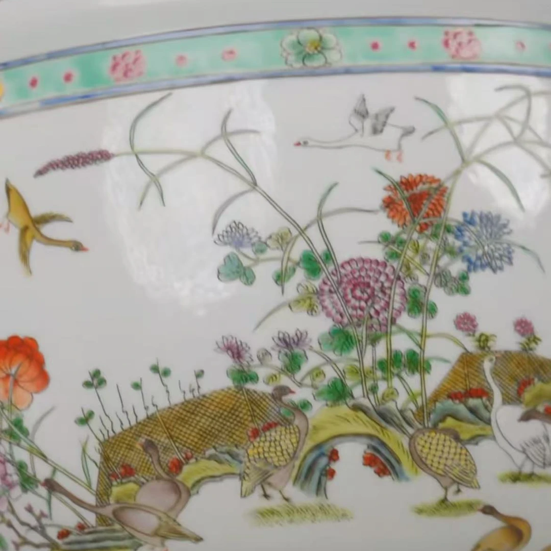 国呈拍卖古董瓷器