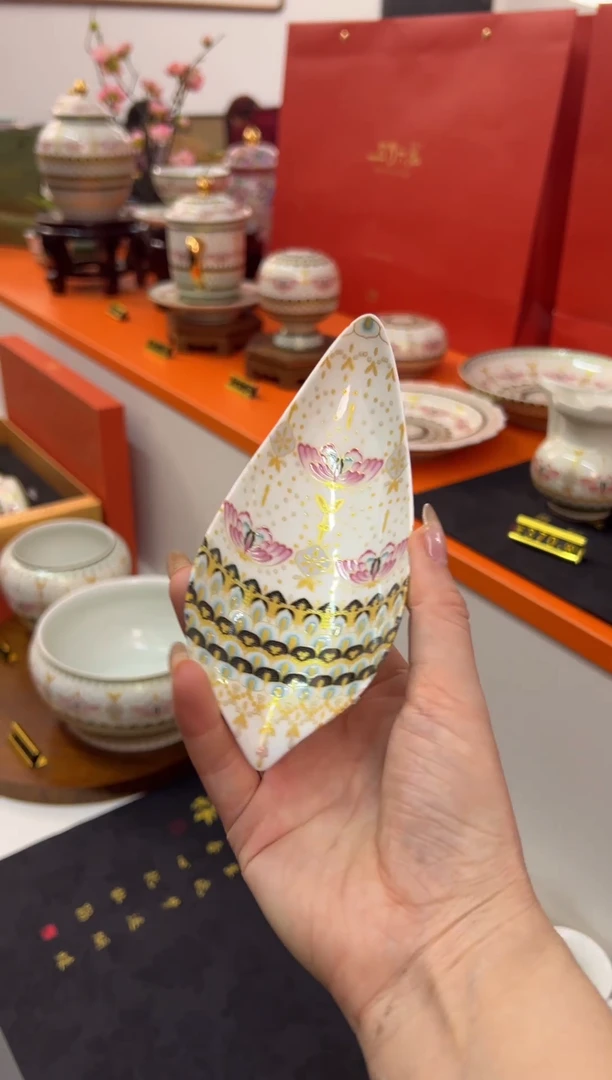 【闪购商品】瓷片小乔闪电购链接