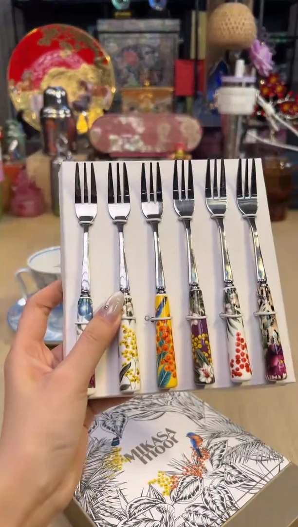 136哥斯达黎加六小叉