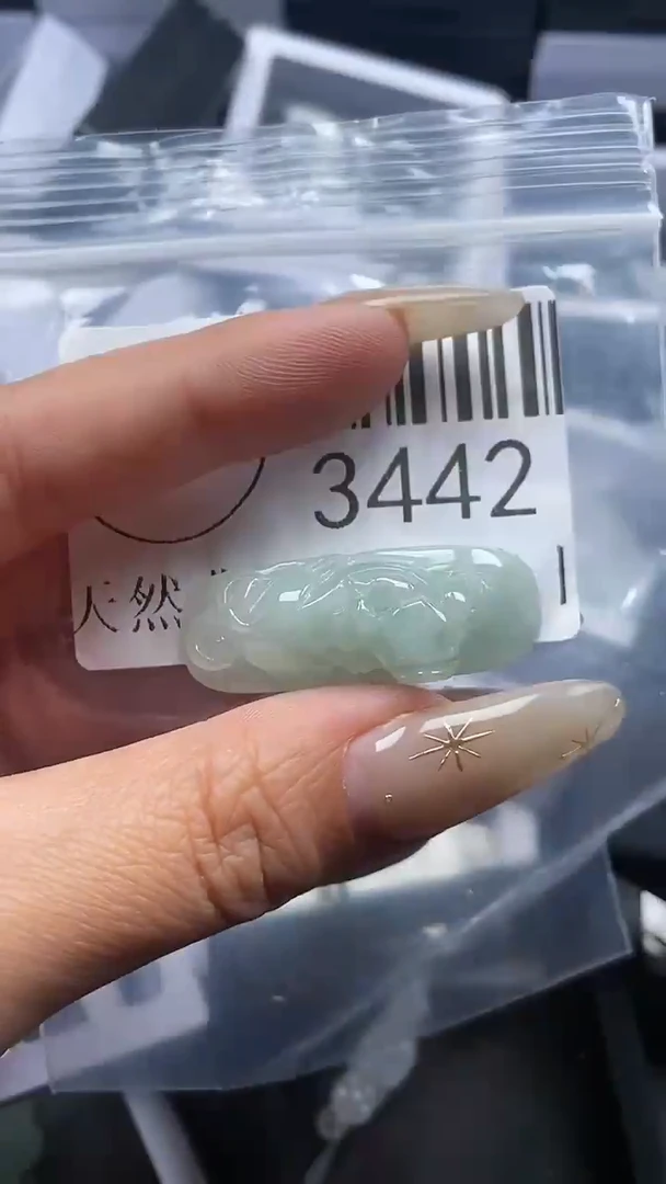 颈饰未镶嵌翡翠3442