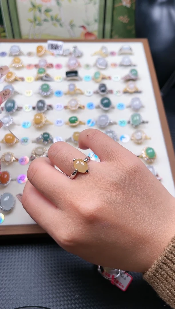 【闪购商品】翡翠戒指银S925镶嵌天然A货翡翠戒指