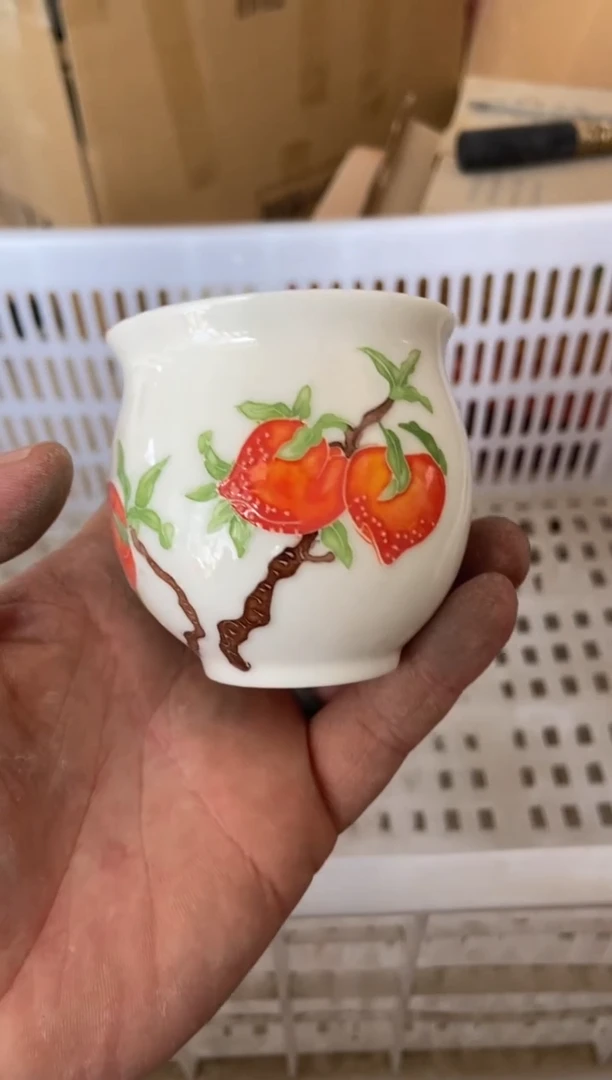 杯无运费险有瑕疵的摄影的产品有使用过的痕迹有点脏介意勿拍