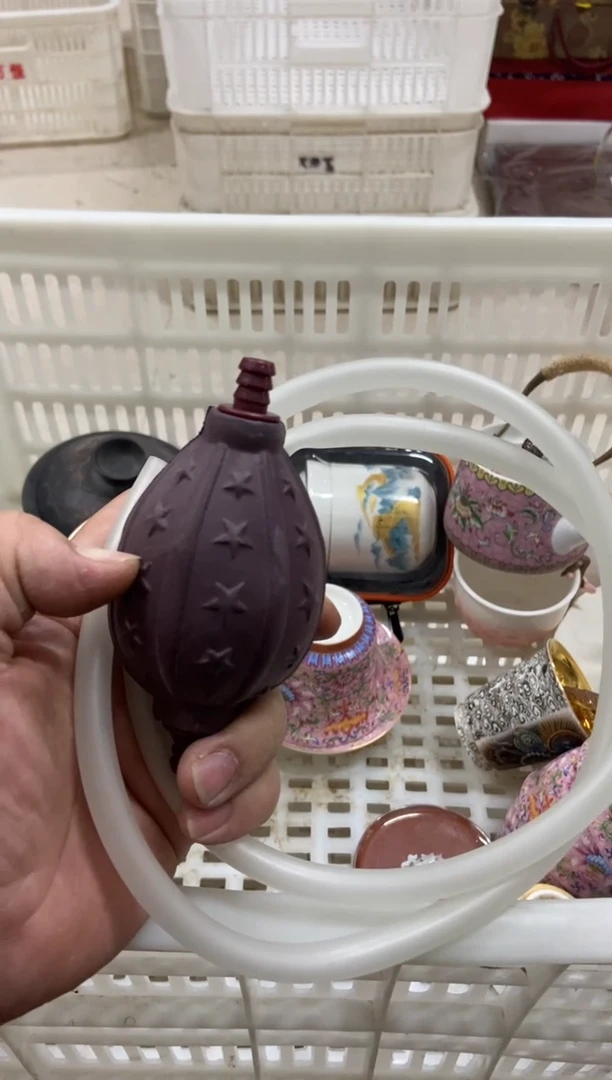 无运费险有瑕疵的摄影的产品有使用过的痕迹有点脏介意勿拍