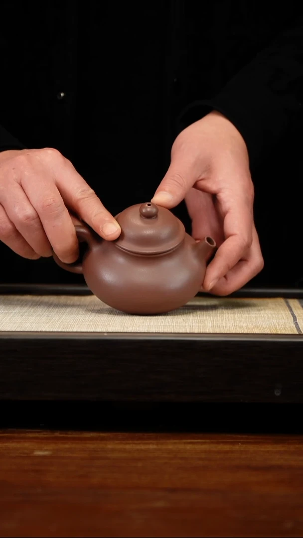 茶壶紫砂紫泥容天