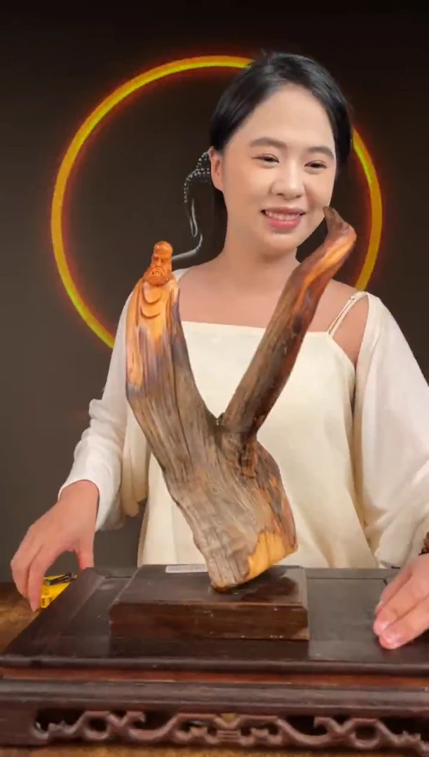 柏木（崖柏）手工摆件,先抢先得! 编号:240