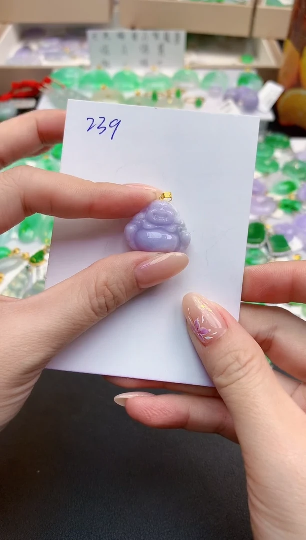 颈饰18K金镶嵌翡翠天然缅甸A货翡翠