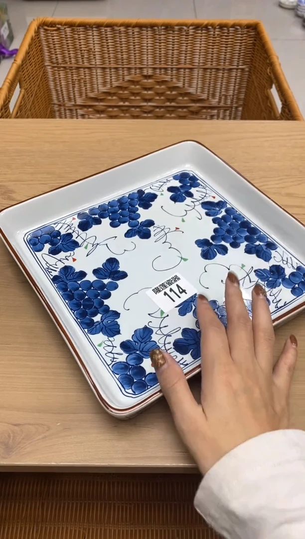 瓷片雪**姐隆莲瓷器欢迎大家