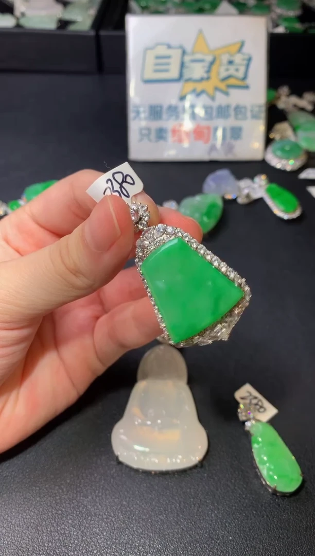 颈饰银S925镶嵌翡翠翡翠