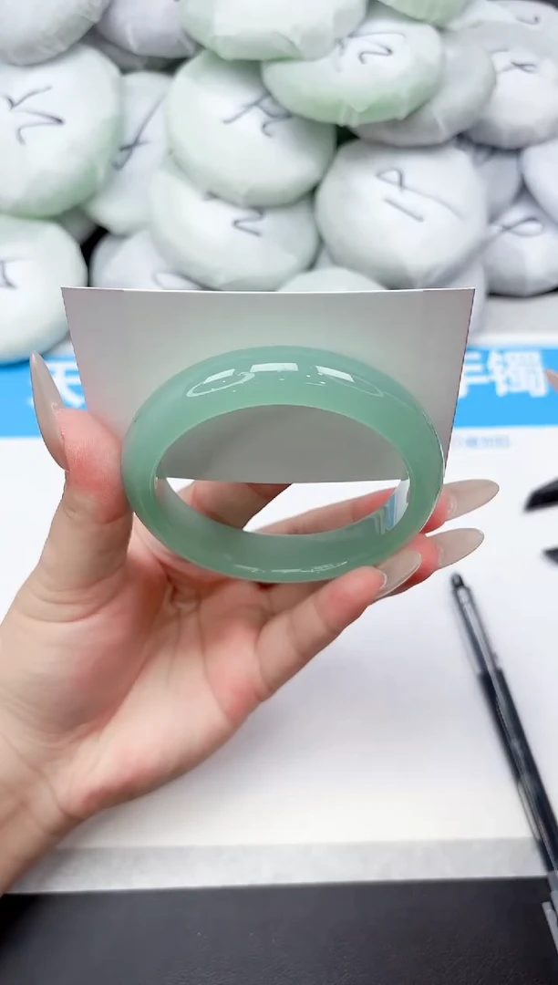 未镶嵌手镯石英质玉24-62.2