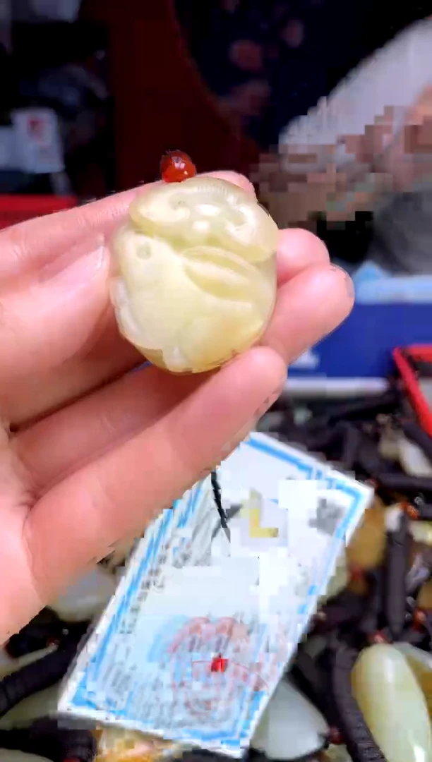 和田玉未镶嵌颈饰1
