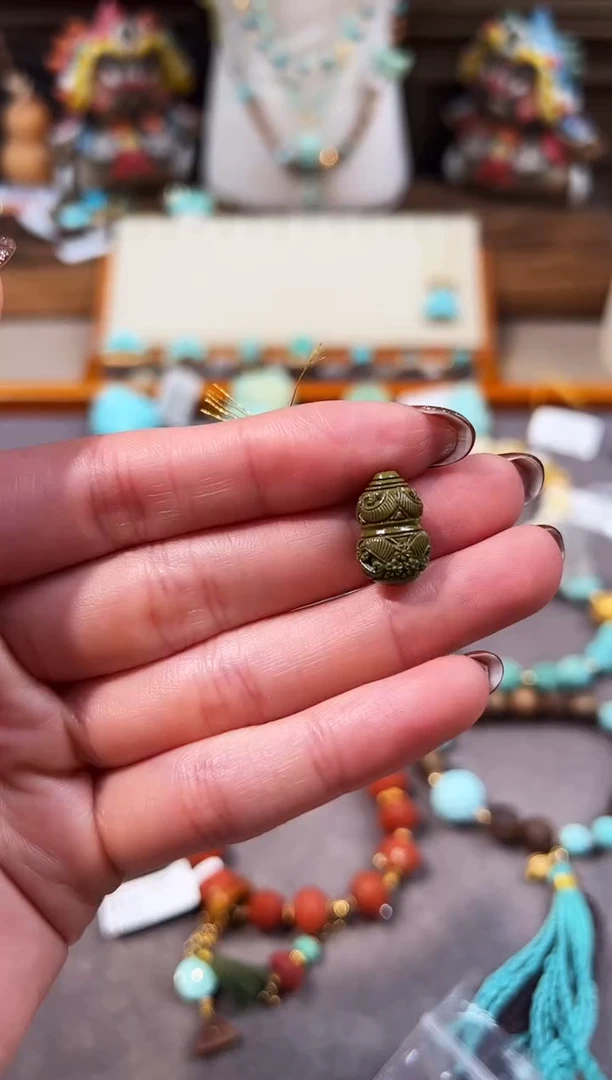 未镶嵌绿松石配饰葫芦