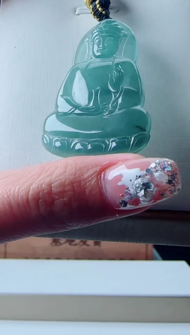 【闪购商品】翡翠颈饰未镶嵌素衣