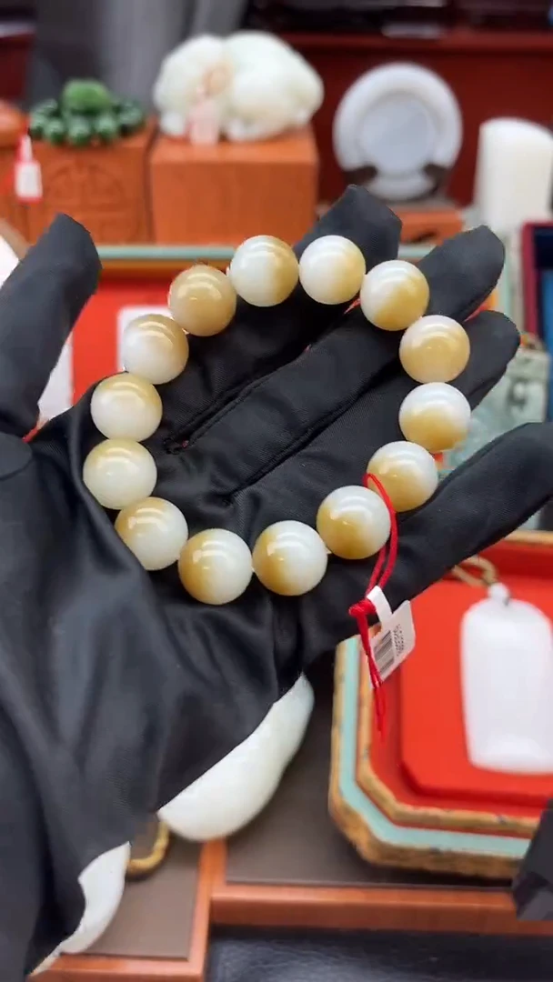 未镶嵌手串和田玉董小姐推荐 多样性发货 拍一发一tb15