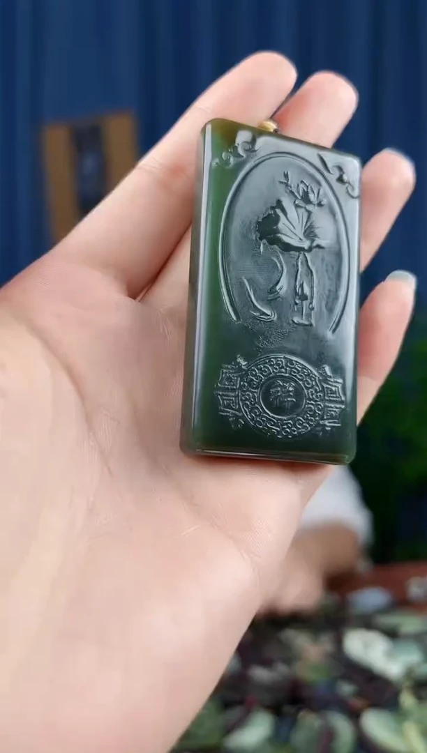 未镶嵌和田玉挂件拍一发一，