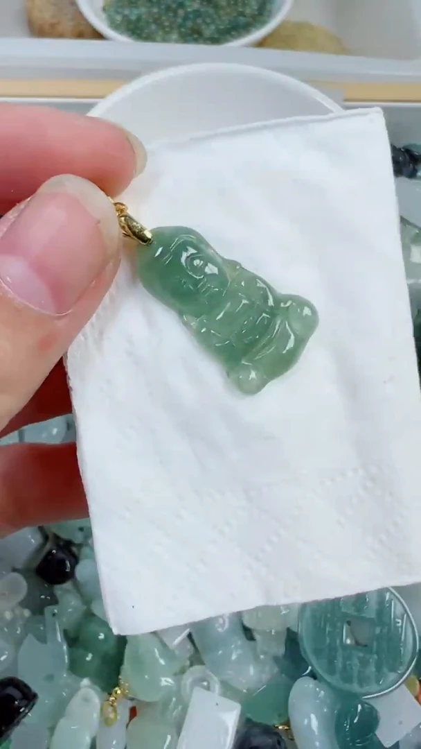 散珠翡翠226号链接，A货翡翠