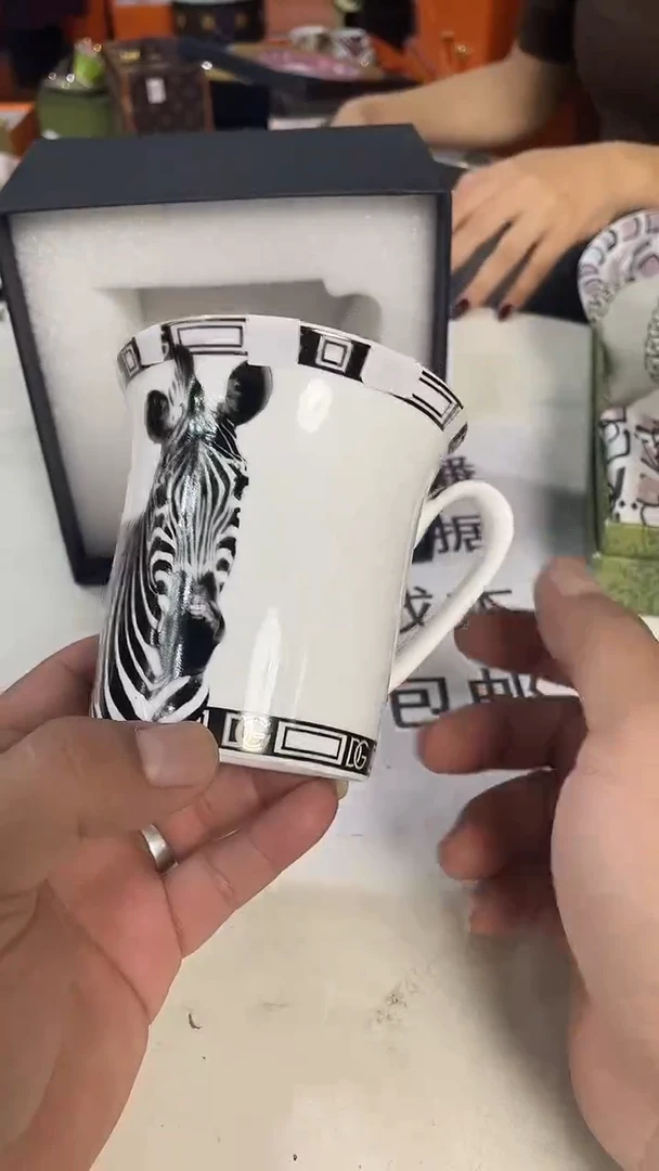 杯鸿辉家品牌瓷器，京东包邮！