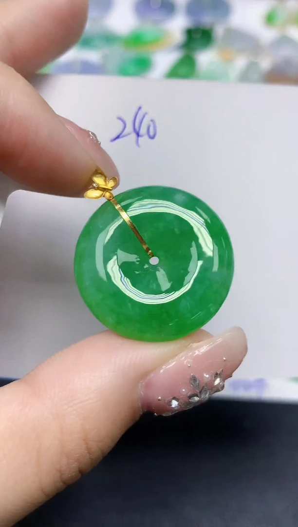 颈饰18K金镶嵌翡翠天然缅甸翡翠A货翡翠百元以上9元证书费自理