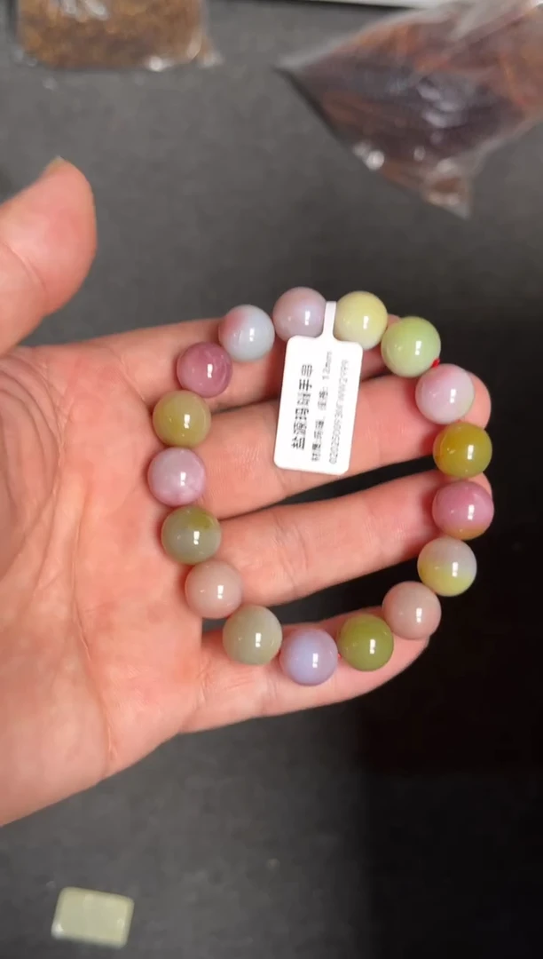 未镶嵌玛瑙/玉髓珠宝奇石/无优化/多样性发一件/