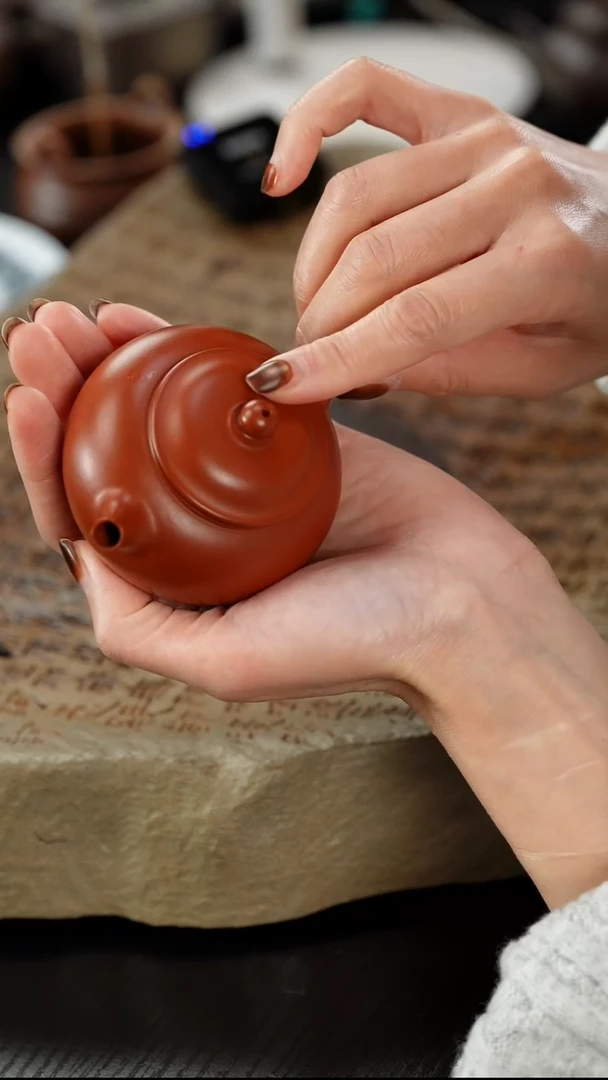 茶壶紫砂朱泥圆珠130cc