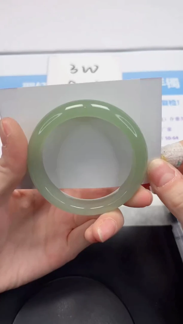 【闪购商品】石英质玉手镯未镶嵌V154-54.2