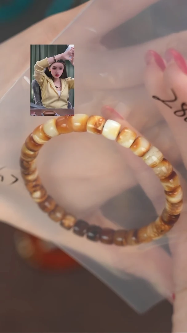 【闪购商品】蜜蜡手串未镶嵌1111111111