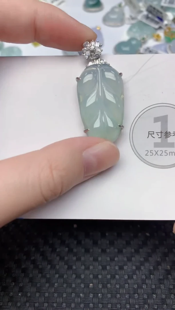 颈饰未镶嵌翡翠天然缅甸翡翠a货百元以上9元证书费自理