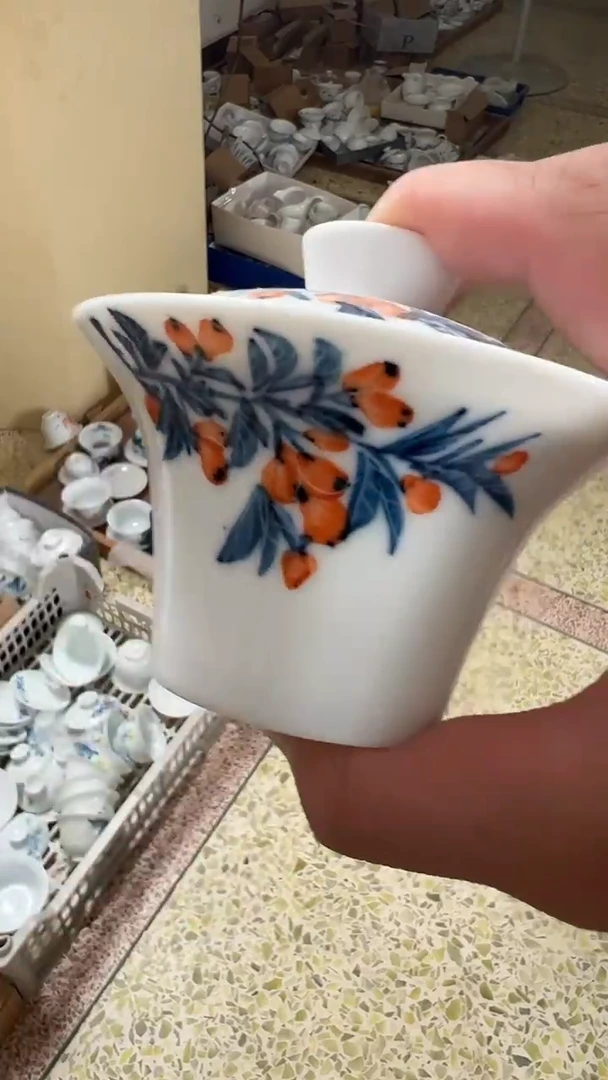 微瑕琵琶二才马蹄盖碗130ml