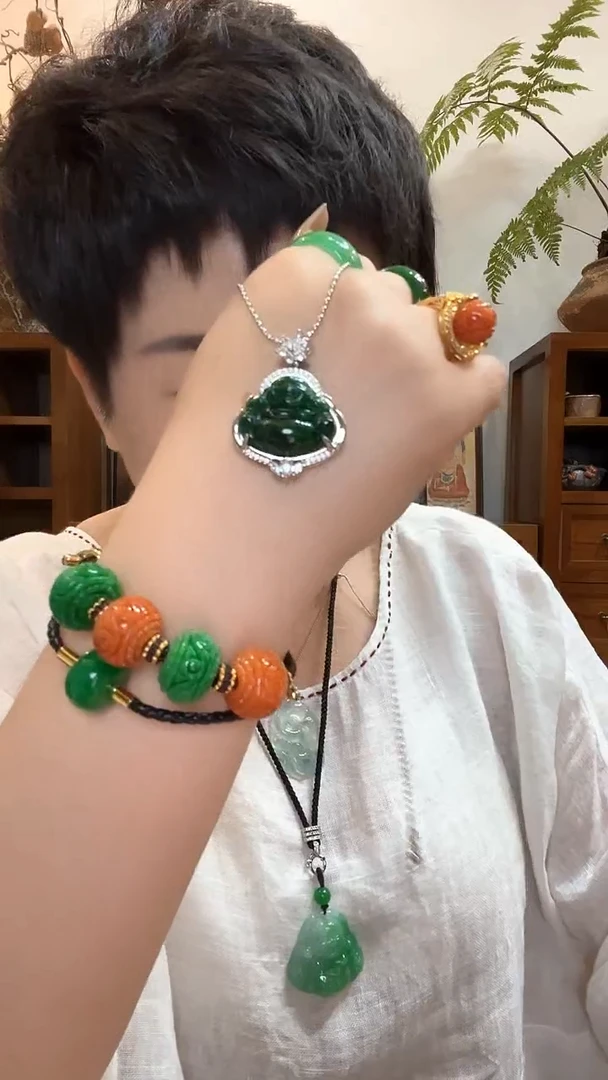 吊坠(赠链)合金翡翠063