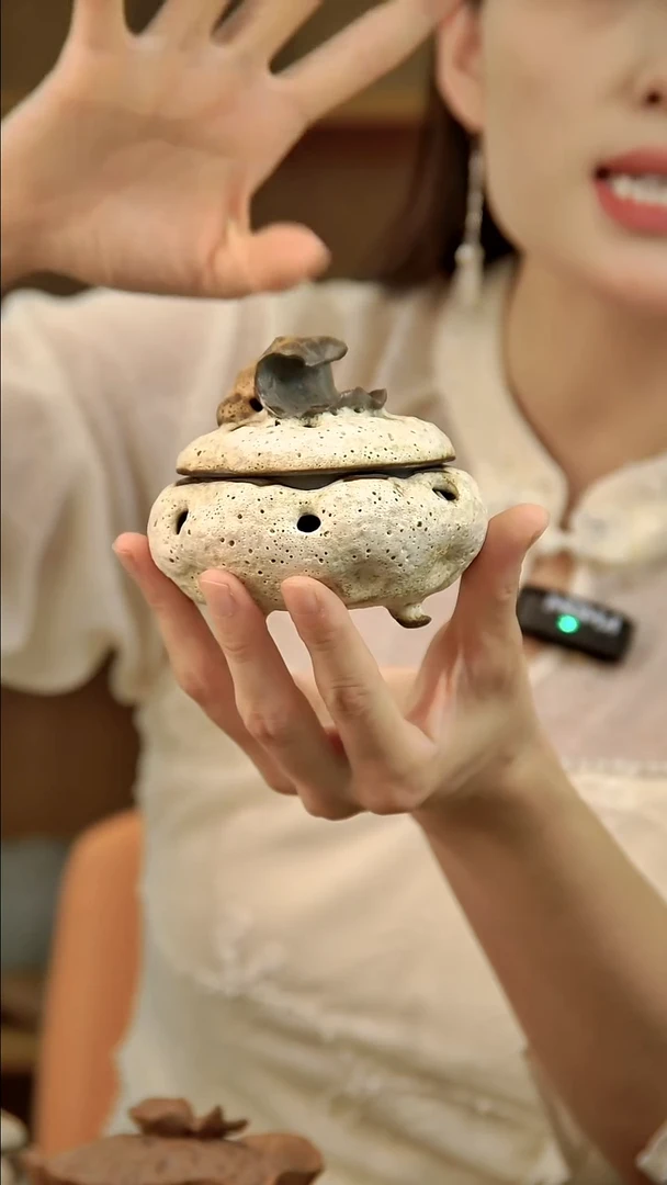 言野手作  粉引荷叶香炉