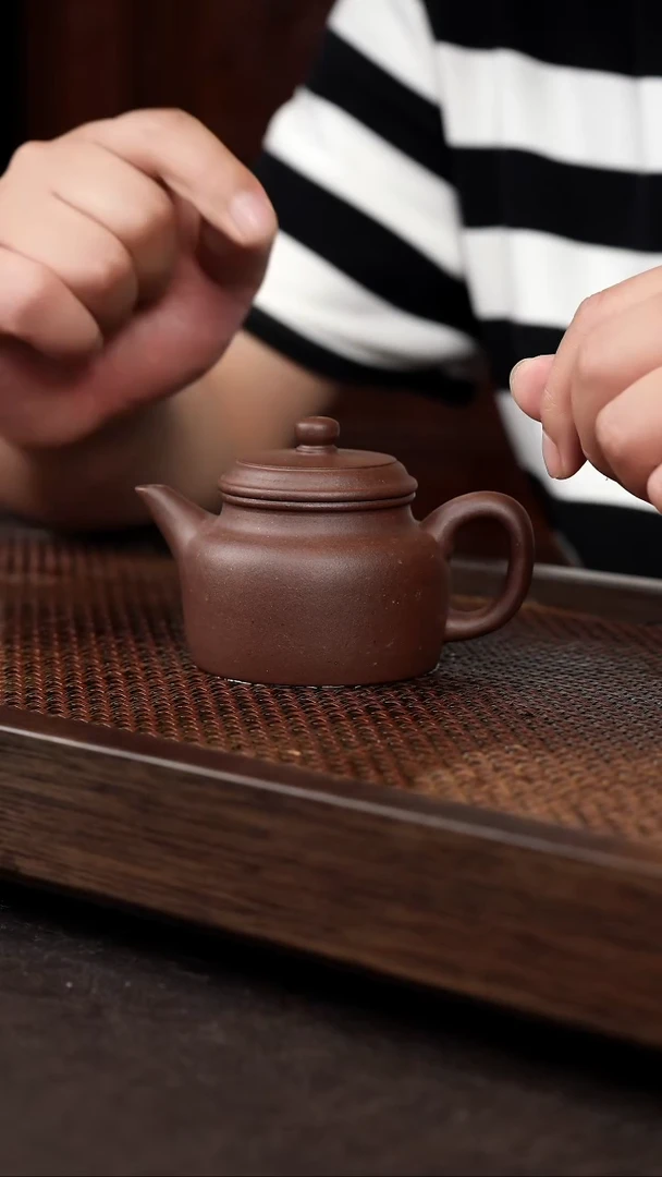 茶壶紫砂紫泥剑流德钟
