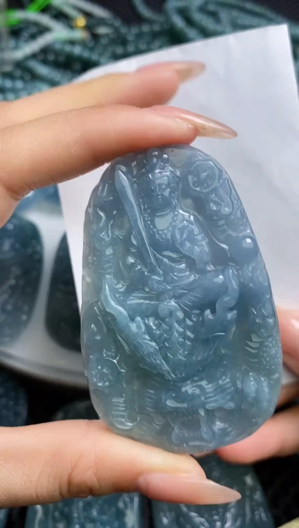 【闪购商品】翡翠颈饰未镶嵌