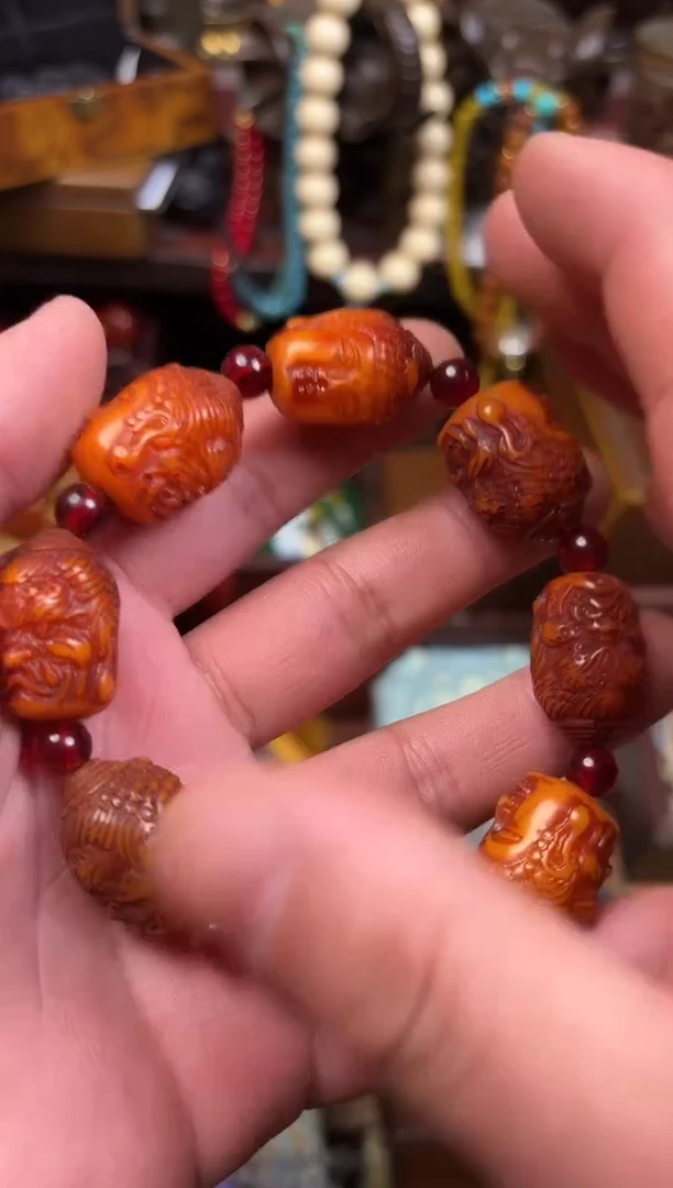 【闪购商品】蜜蜡耳饰未镶嵌------------------