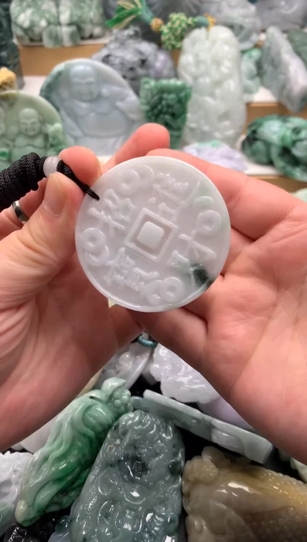 吊坠(不含链)未镶嵌翡翠1