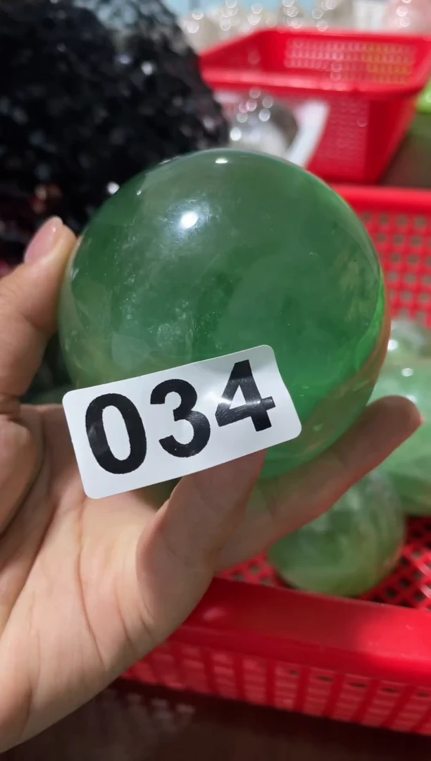 未镶嵌珠宝半成品水晶 绿萤球 034