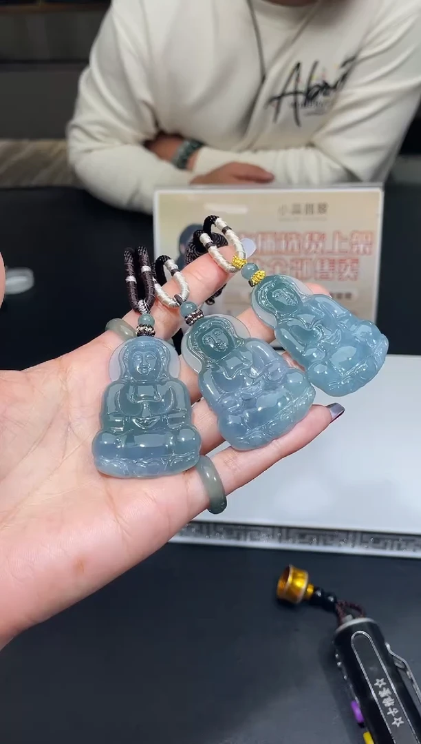 【闪购商品】定制翡翠未镶嵌不退不换随机发CMH1件-A