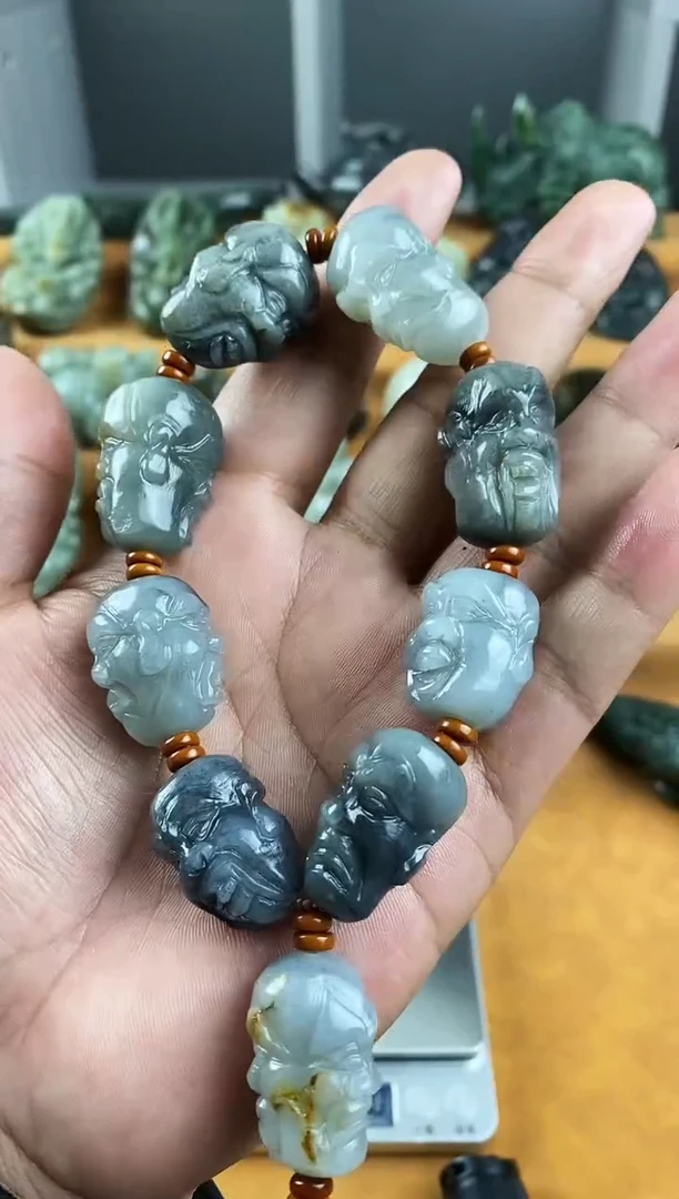 未镶嵌和田玉把件1