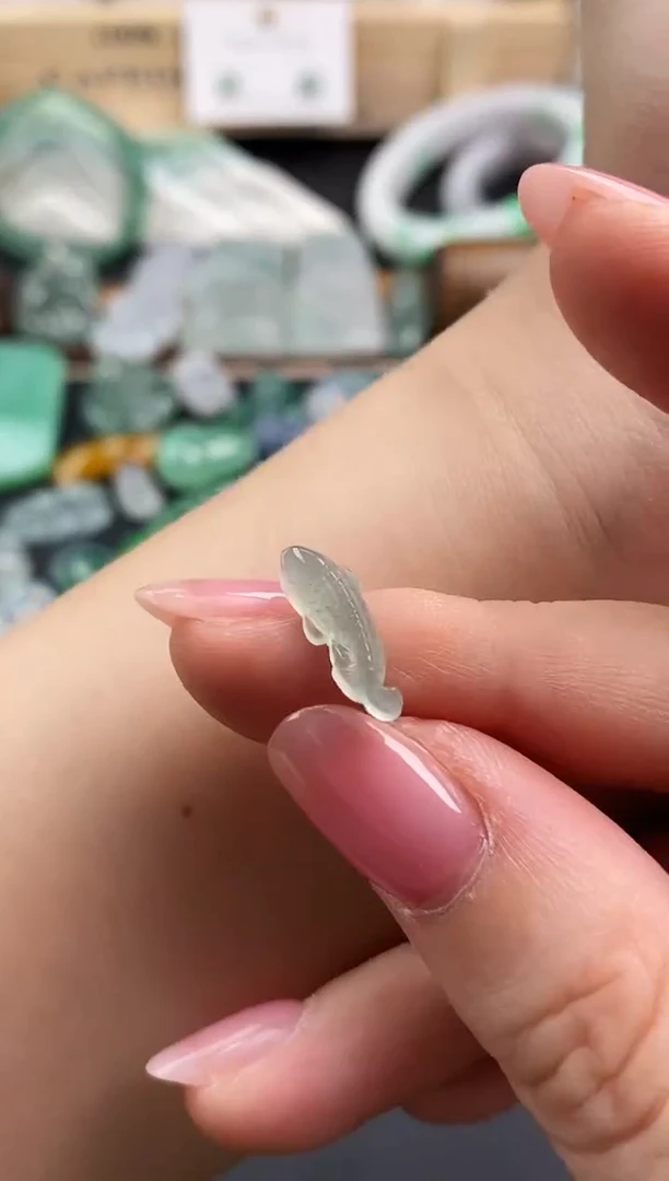 颈饰未镶嵌翡翠锦鲤
