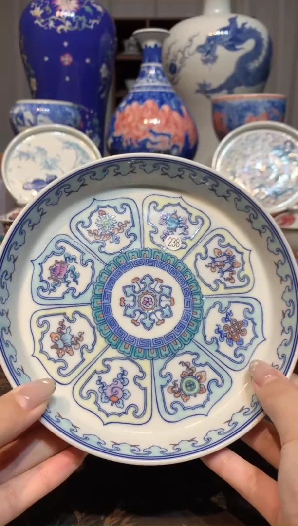 八*238斗彩壶承cl108