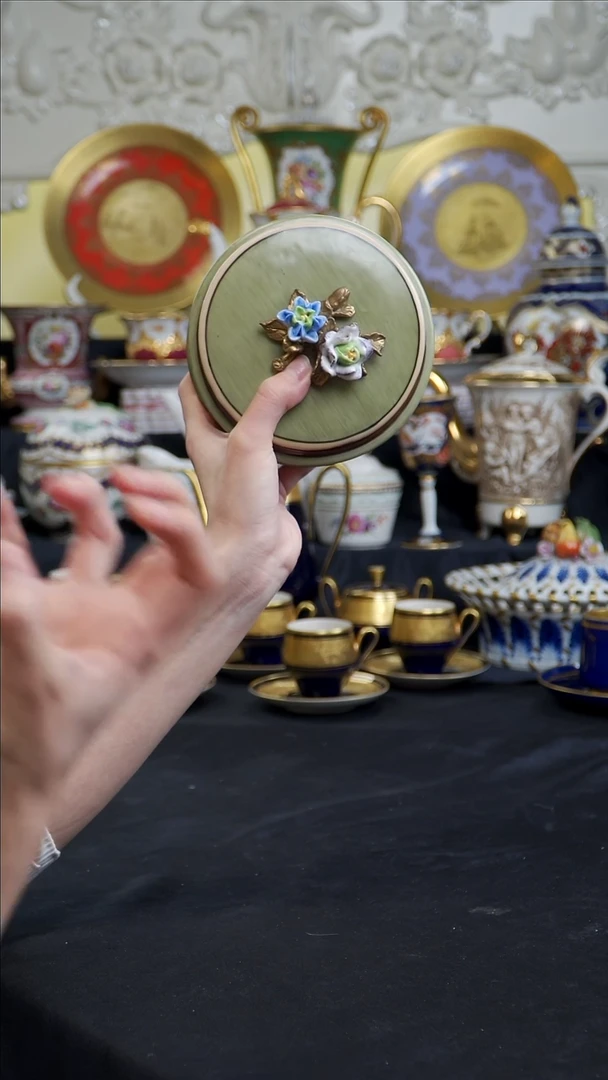 骨瓷婷婷中古器物如图所示61