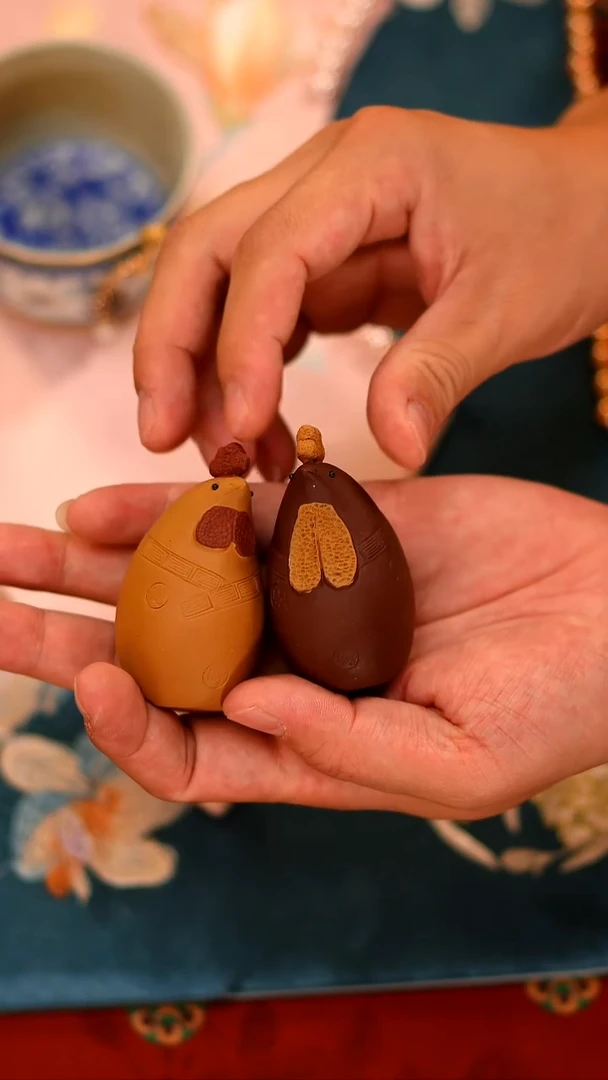 009茶宠紫砂小鸡两个