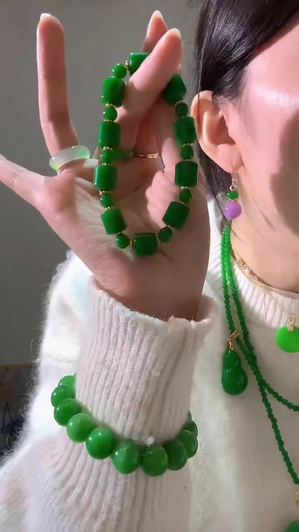 颈饰未镶嵌翡翠桶珠辣串