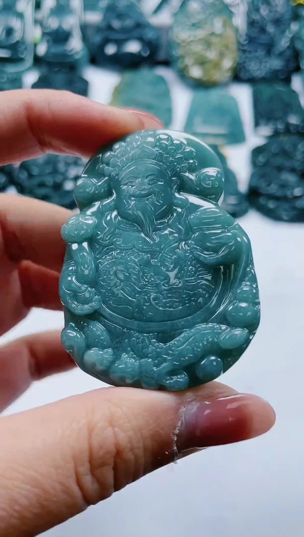 【闪购商品】翡翠颈饰未镶嵌