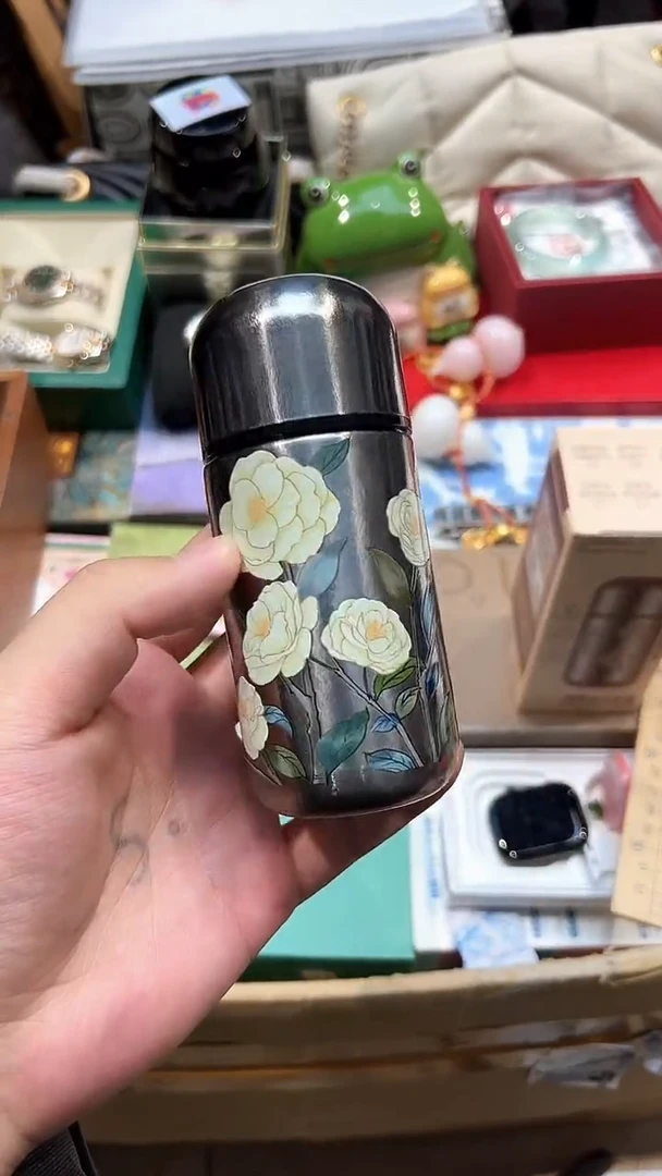 山茶花白山茶小钛杯..