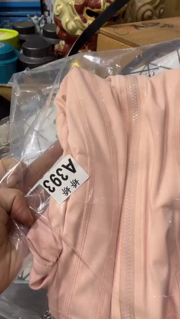 瓷片393 出色的猪 出色的猪 出色的猪