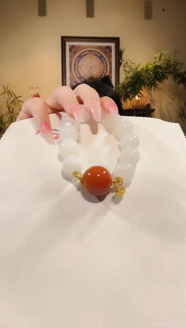 未镶嵌手链和田玉手串
