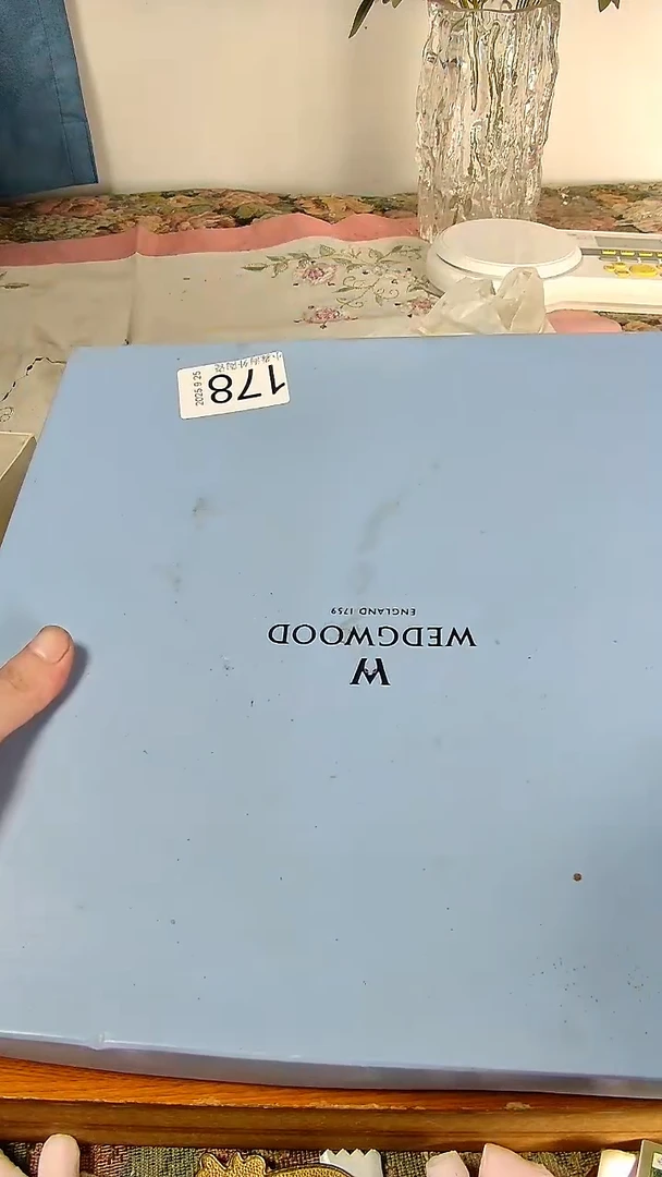 瓷片?**朝小淼海外陶瓷工艺品