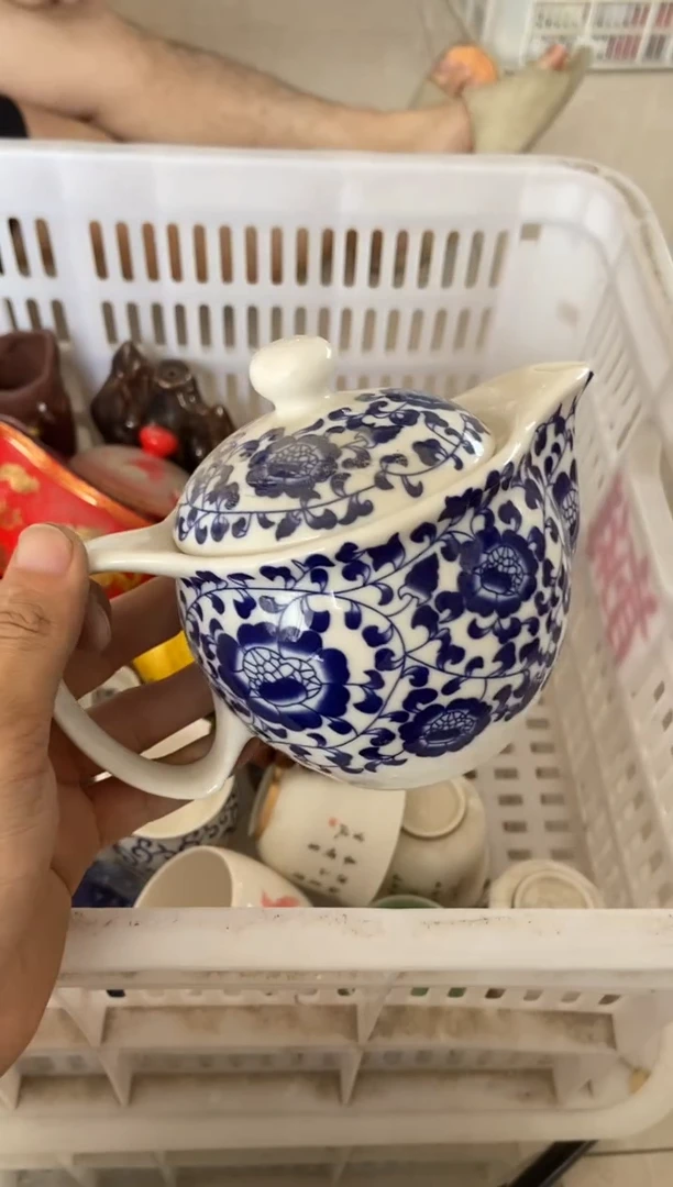 无运费险有瑕疵的摄影的产品有使用过的痕迹有点脏介意勿拍